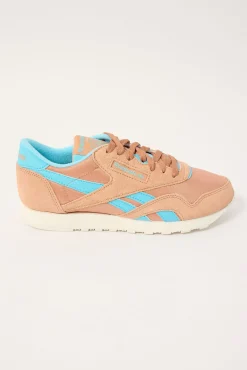 Classic Nylon Clay Digital Blue