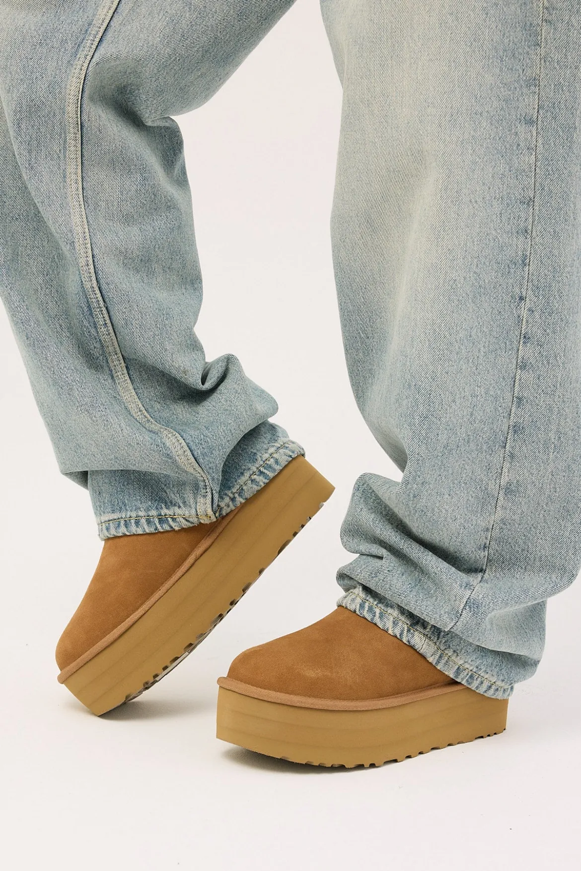 Classic Ultra Mini Platform Chestnut
