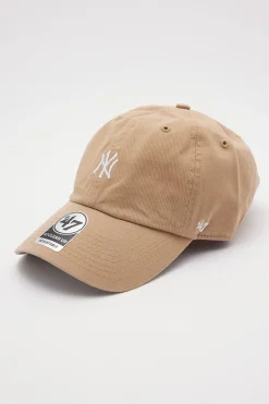 Clean Up Base Runner NY Yankees Khaki