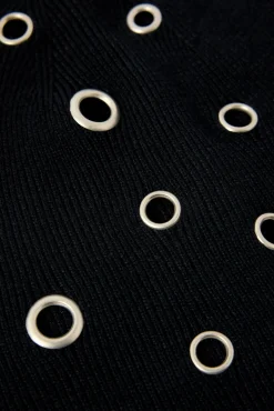 Coil Eyelet Beanie Black