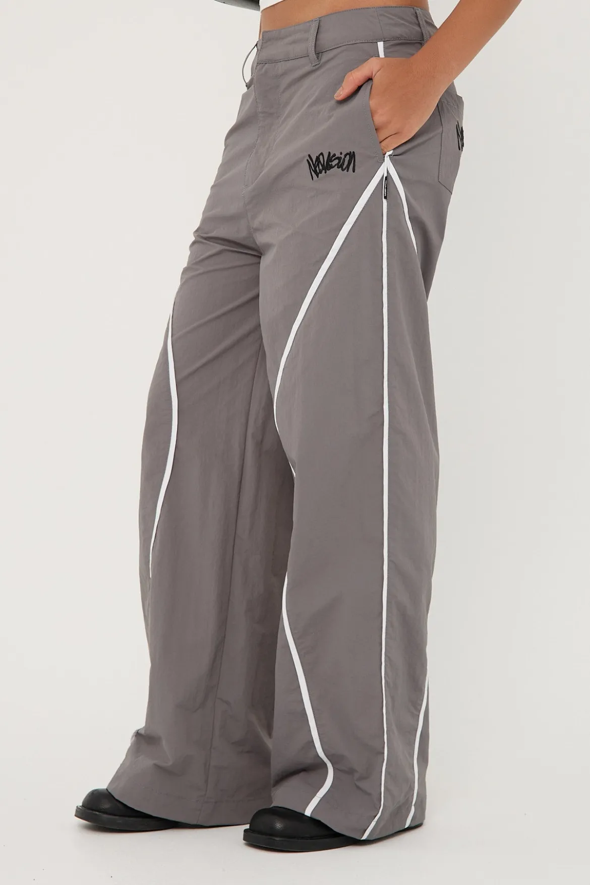 Crucial Contrast Nylon Cargo Pant Grey