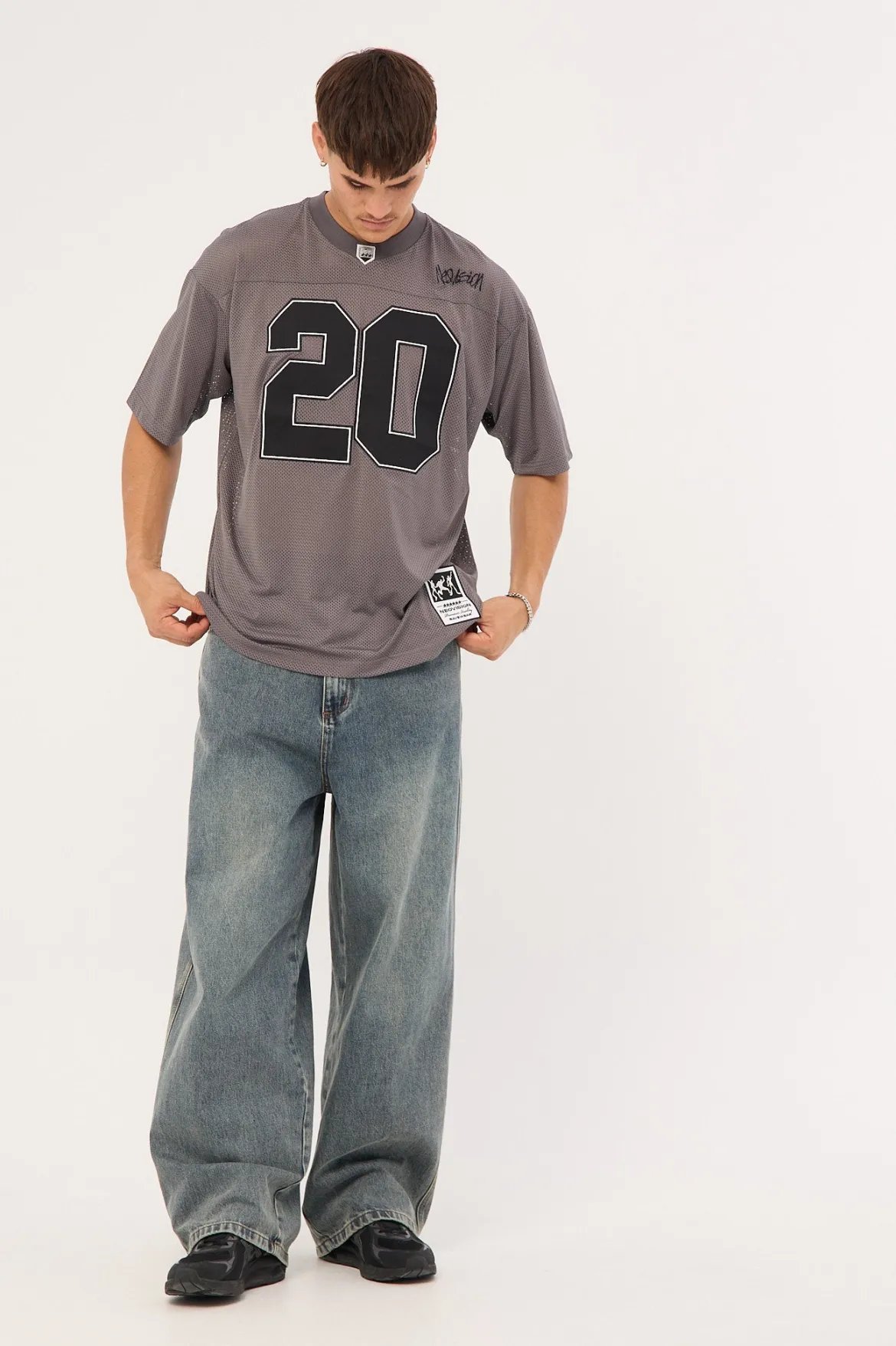Crucial V Neck Jersey Charcoal