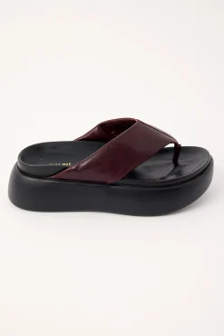 Cullen Burgundy Oily Leather
