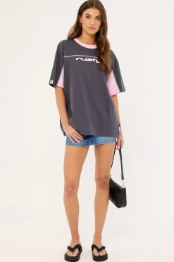 Cyberwaves Tee Coal & Pink