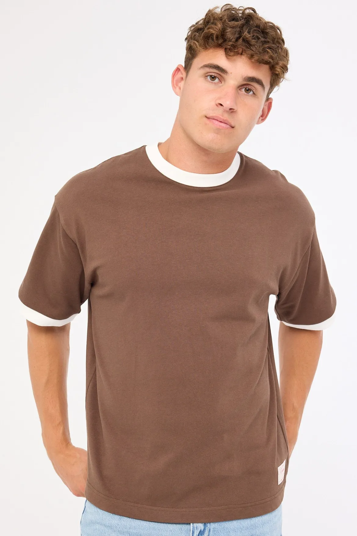 Dante Heavyweight Ringer Easy tee Fudge