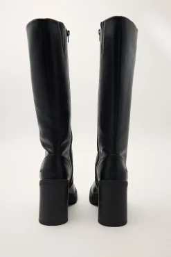 Direction PU Boot Black