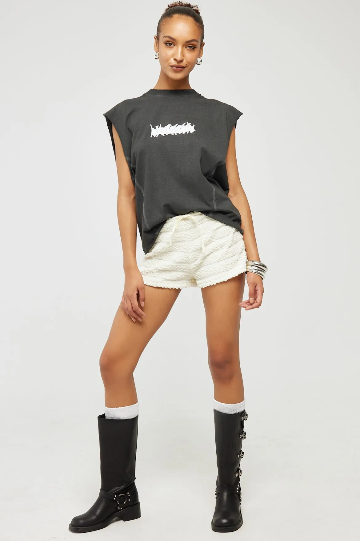 Disorder Cropped Muscle Tank Pigment Washed Black