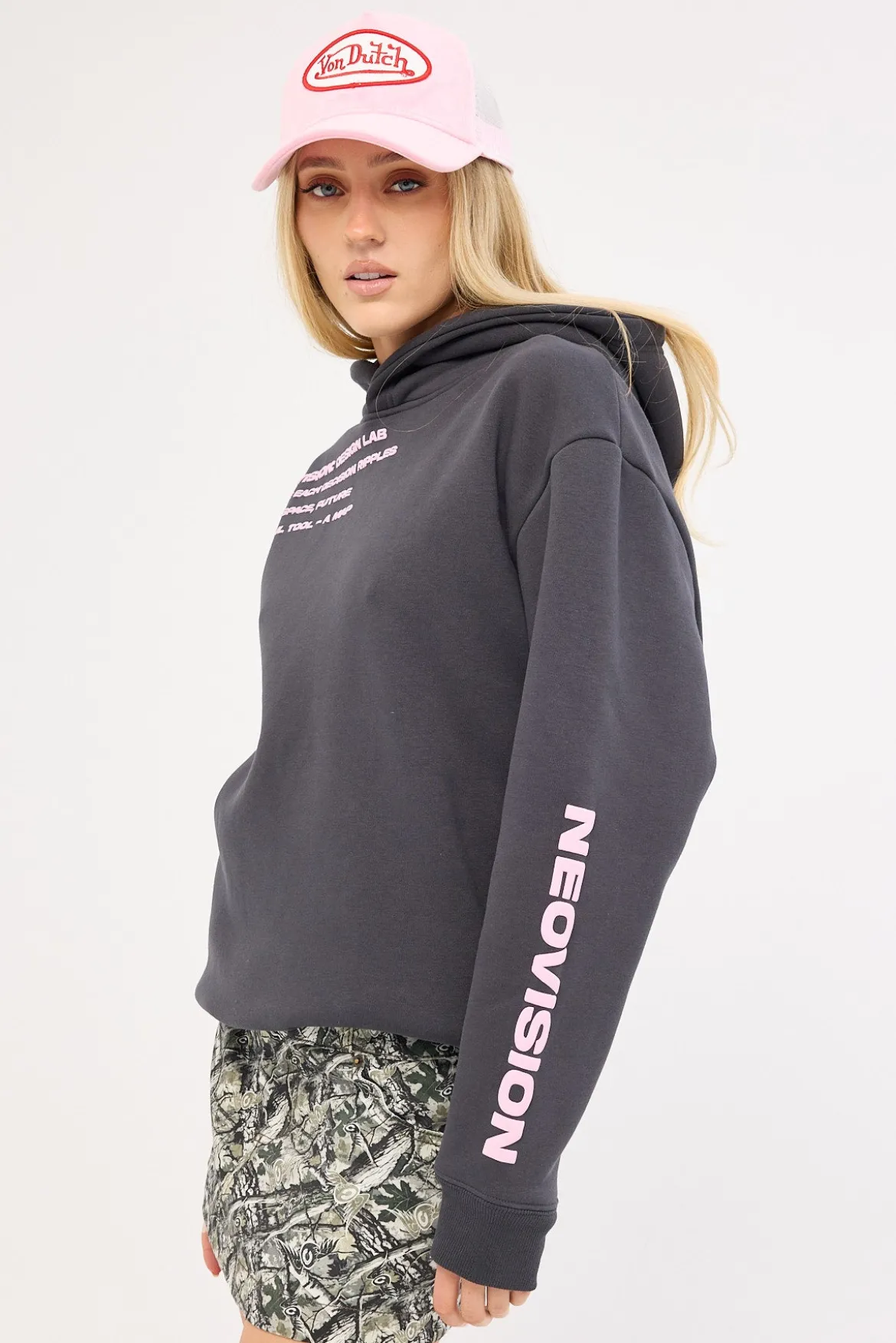 Distopia Relaxed Hoodie Sunfade Black
