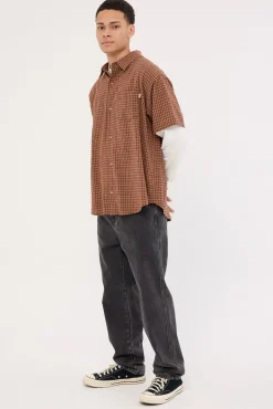 Emb Denim Standard Jean Faded Black
