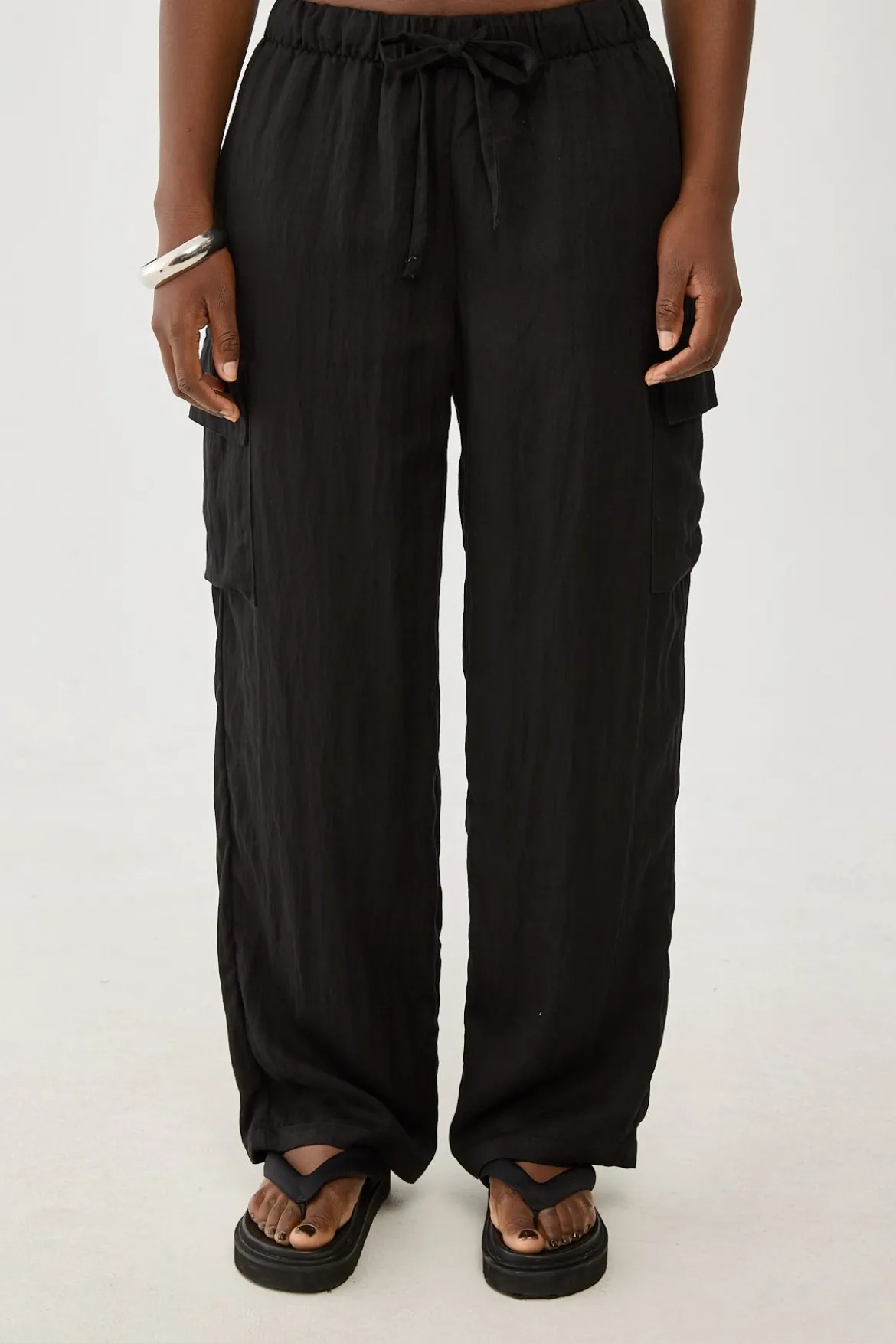 Ember Cargo Pocket Pant Black