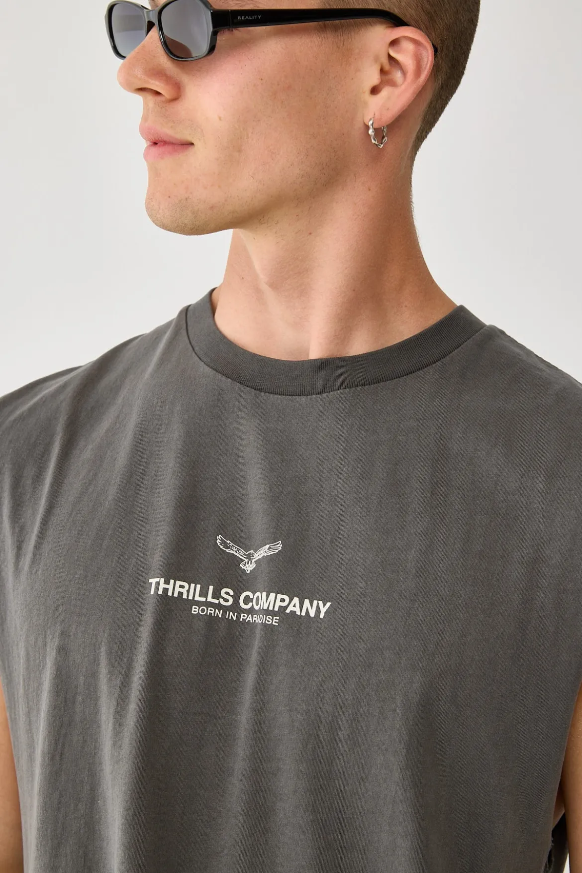 Emblem Merch Fit Muscle Tee Merch Black