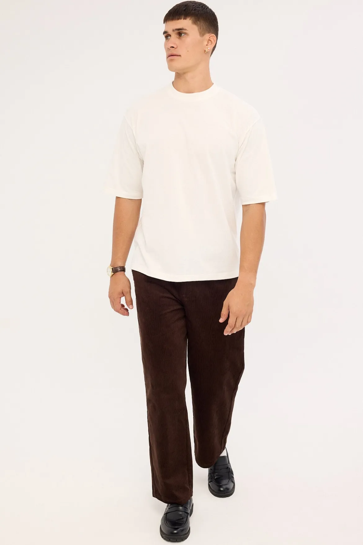 Emmett Pleated Cord Trouser Dark Brown