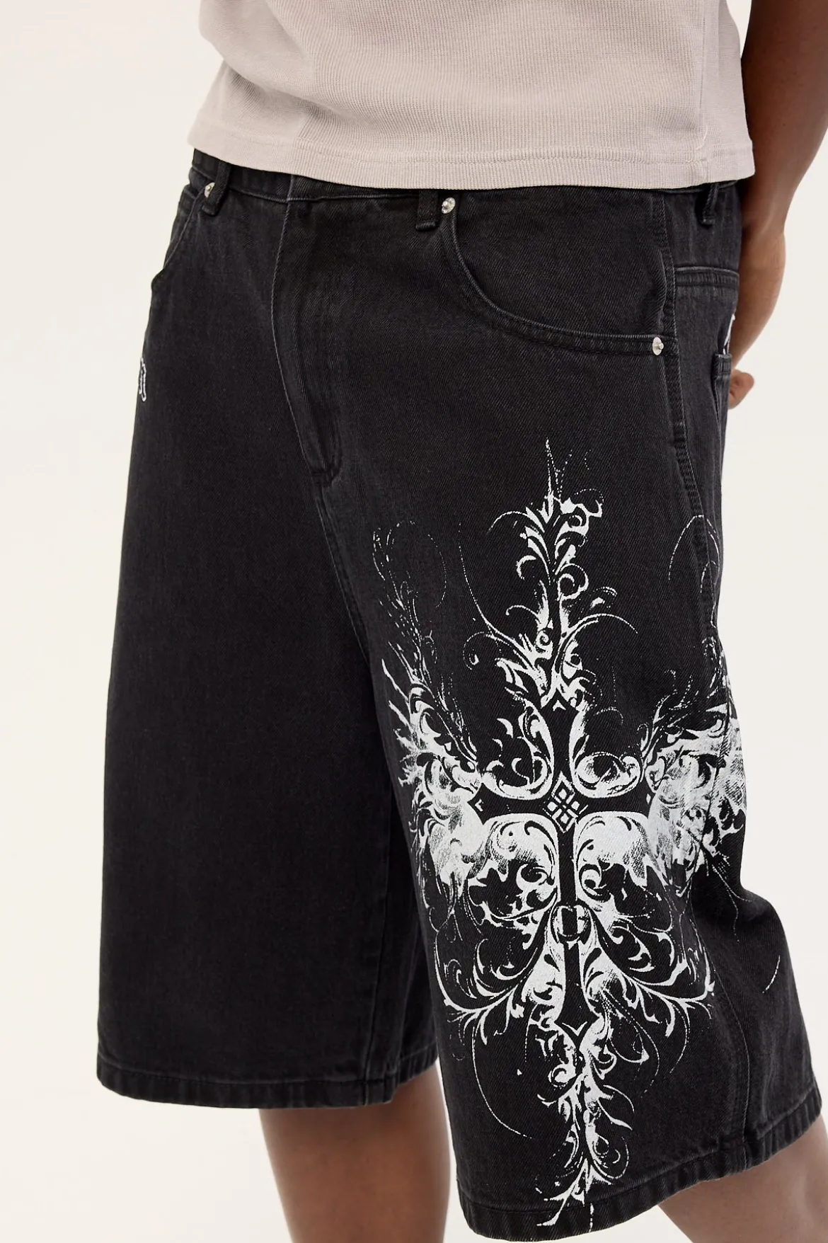 Fallen Cross Nexa Baggy Jort Dirty Washed Black