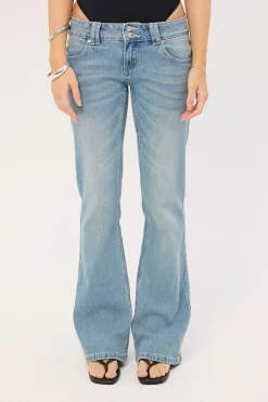 Fantasy Super Low Bootcut Jean Faded Blue Denim
