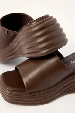 Flaunt Wedge Slide Chocolate Smooth PU