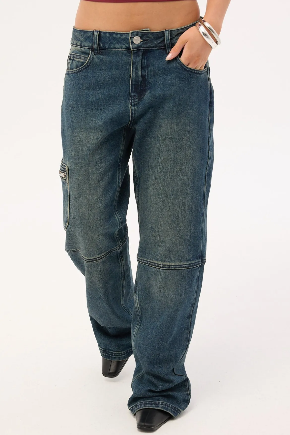 Flicker Stamp Low Baggy Jean Washed Blue
