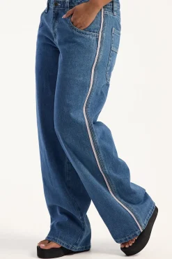 Flip Mommy Low Rise Wide Leg Jean Authentic Blue/ Pink Denim