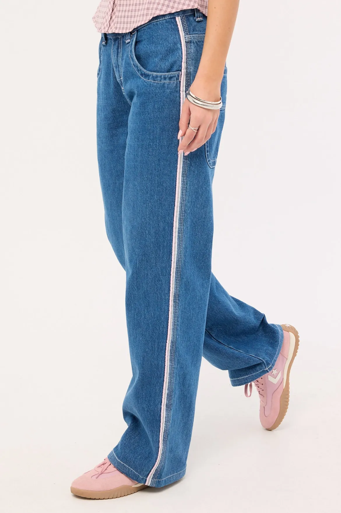 Flip Mommy Low Rise Wide Leg Jean Authentic Blue/ Pink Denim