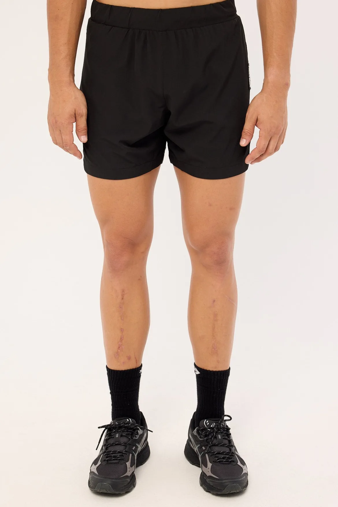Fracture Short Black
