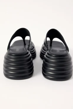 Frame Thong Wedge Slide Black