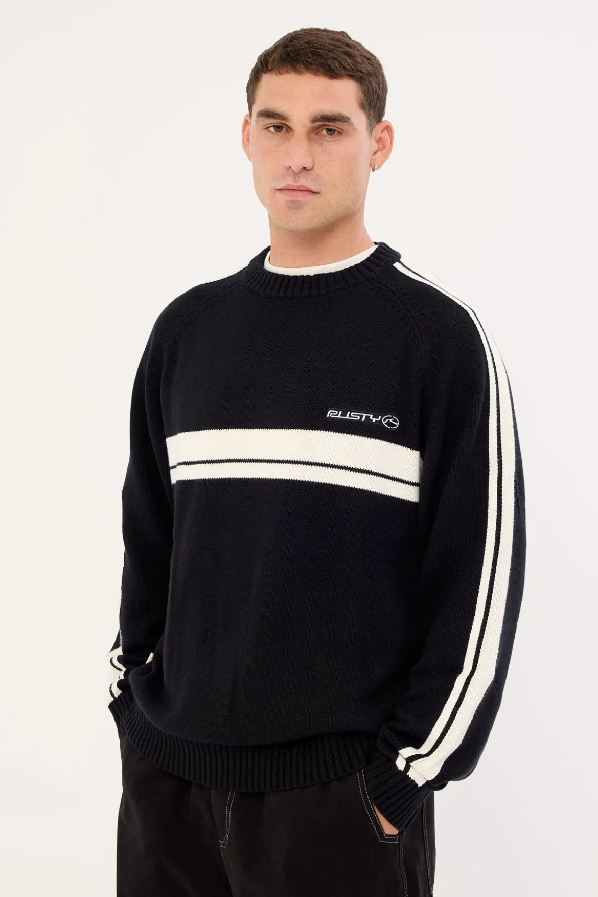 Frost Lines Knitted Crew Black