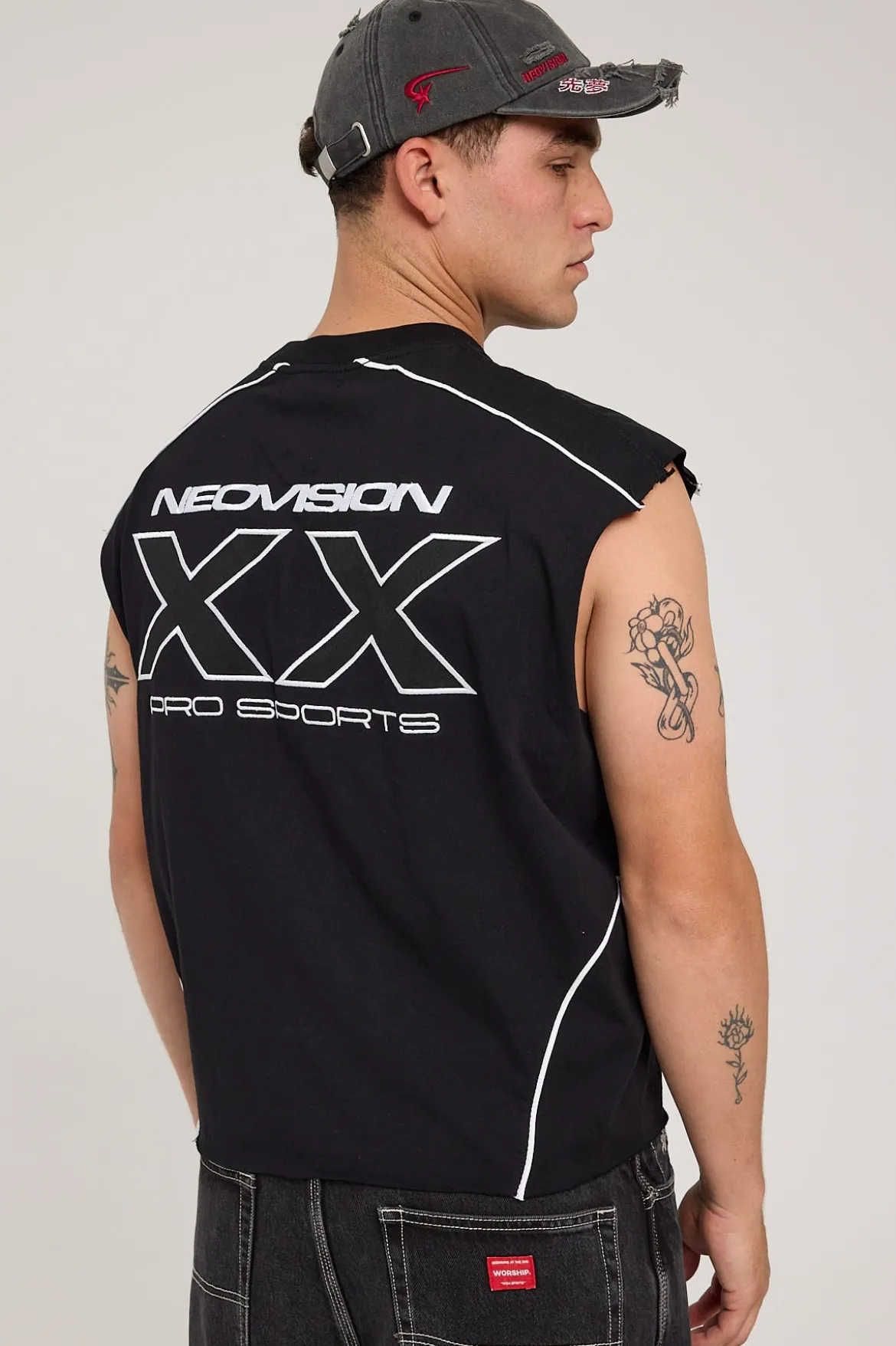 Fuel Cropped Muscle Tank Off Black