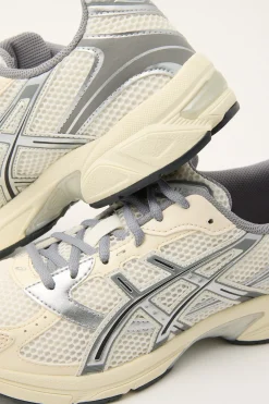 Gel-1130 Cream Clay Gray