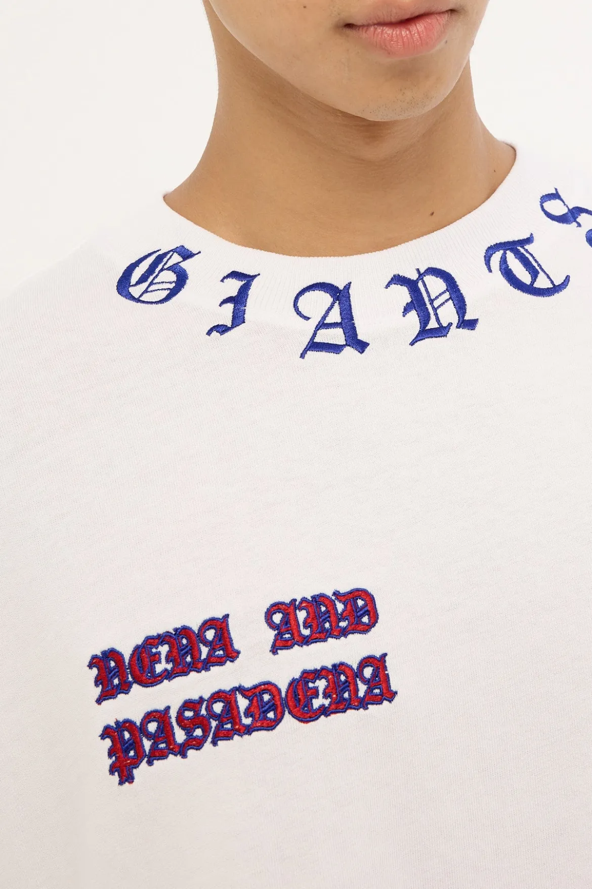 Giants Shield Tee Optical White