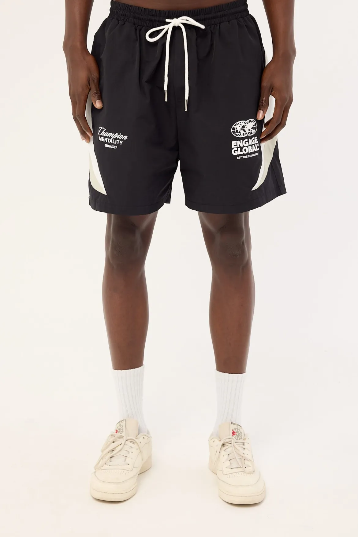 Global Short Black