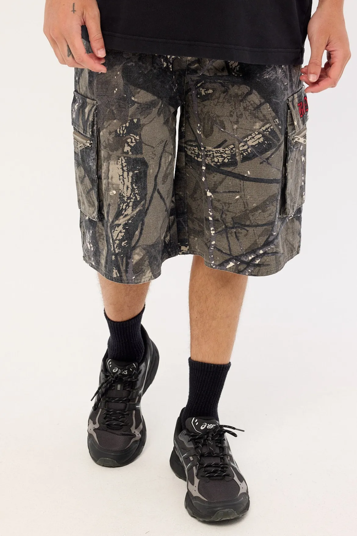 Gothic Cargo Shorts Alpine Camo