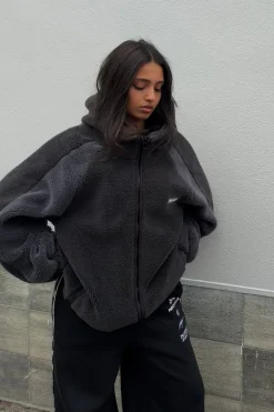 Gravity Hooded Sherpa Jacket Charcoal