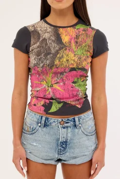Grimrose Baby Tee Washed Black