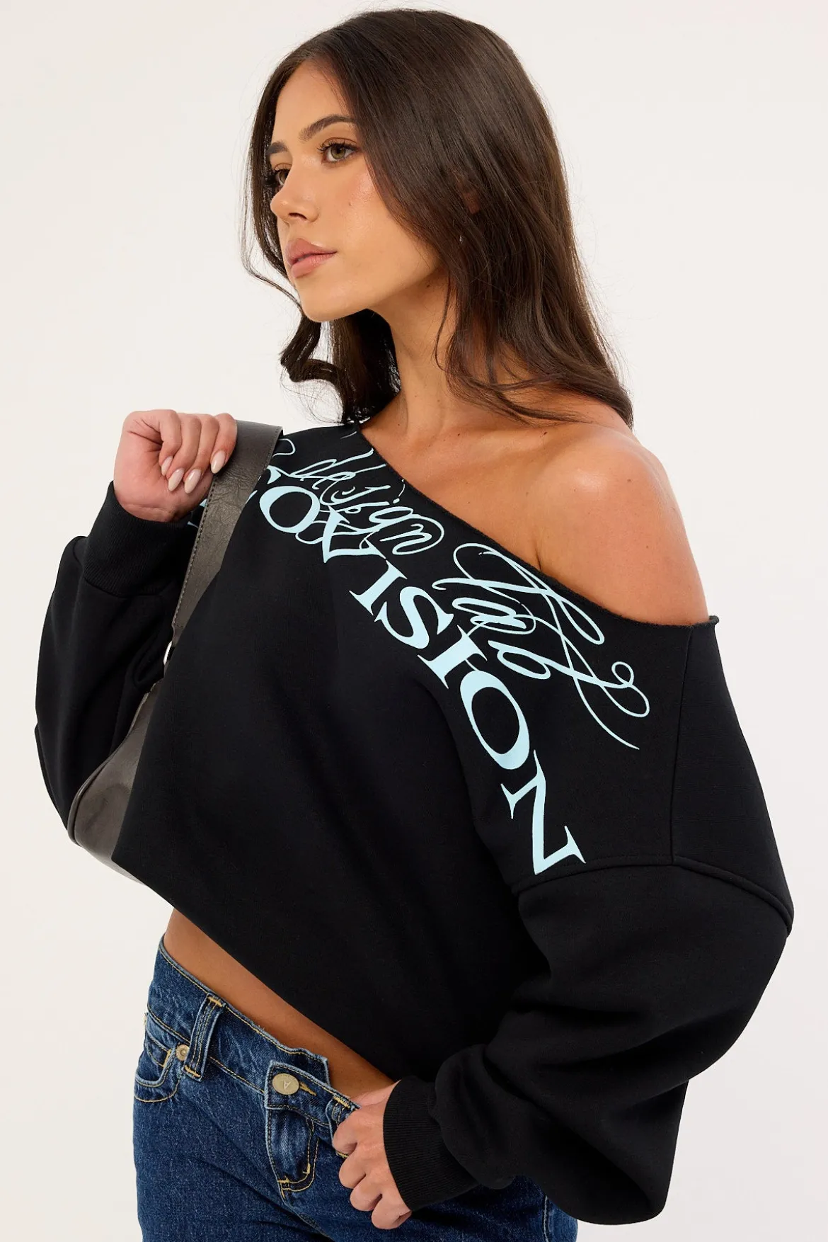 Hack Off Shoulder Crew Black
