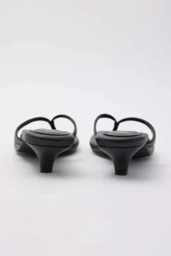 Heatwave Thong Heel Black