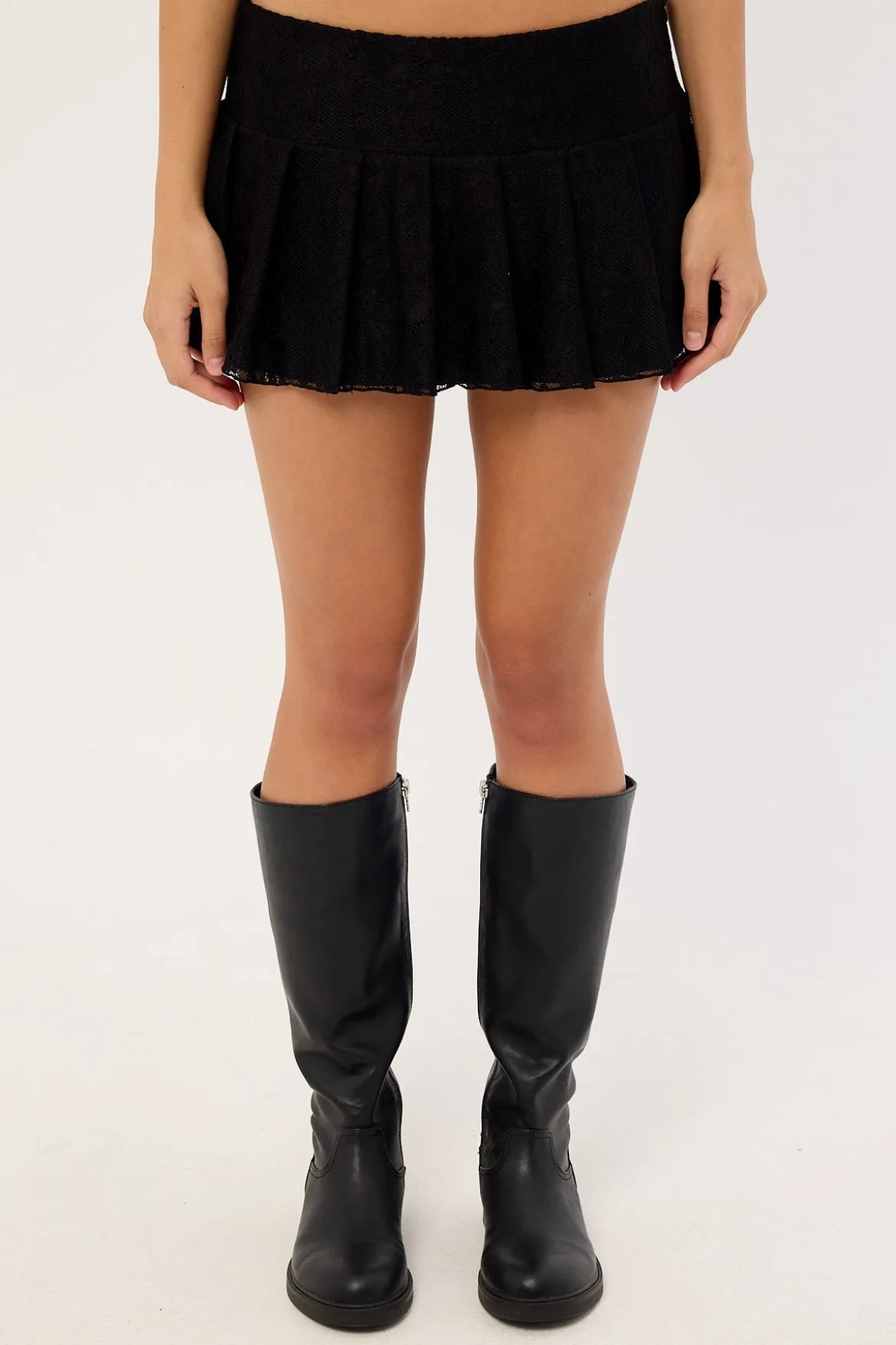 Hemlock Lace Skort Black