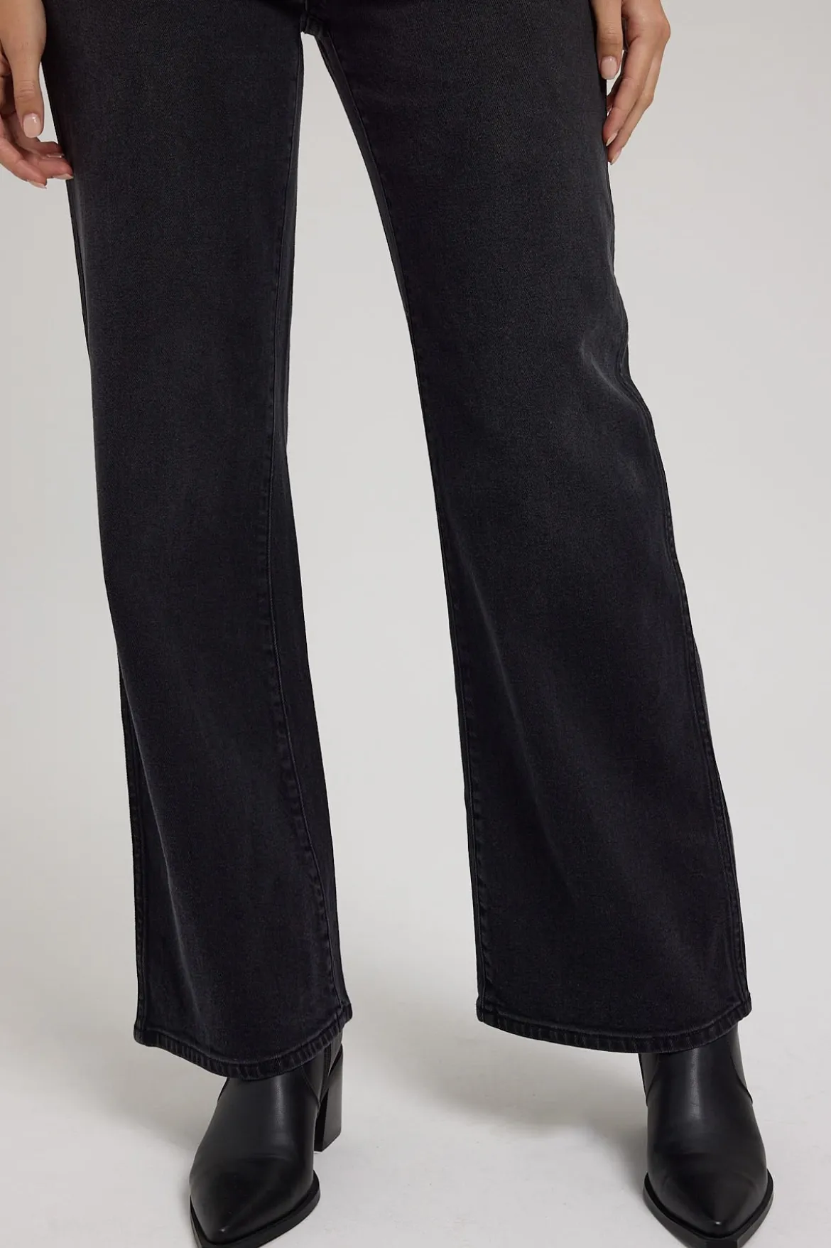 Hi Bells Jean After Dark