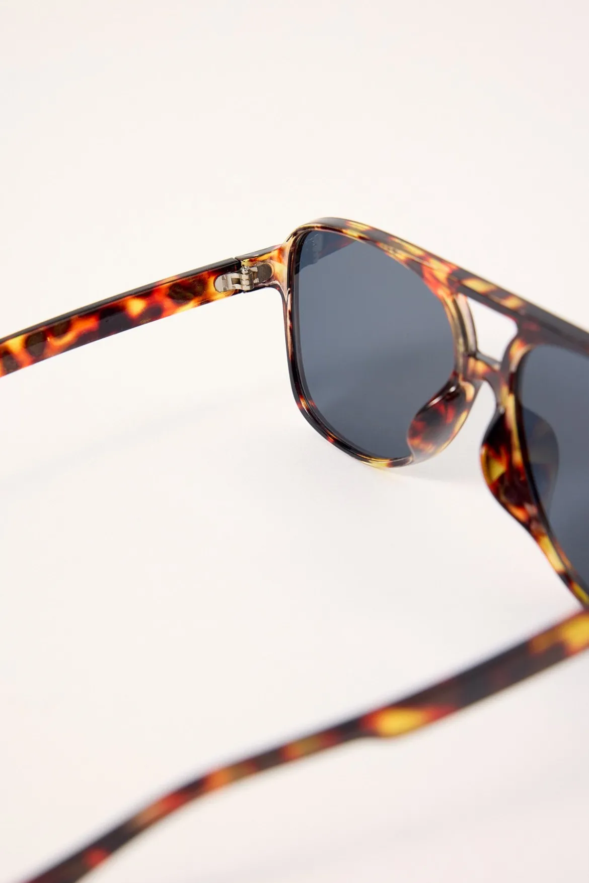 Hollie Sunglasses Tortoise