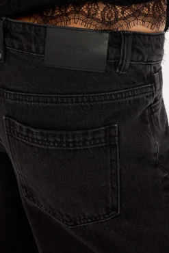 Hunter Low Rise Wide Leg Jean Aged Black