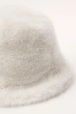 Igloo Faux Fur Bucket Hat White