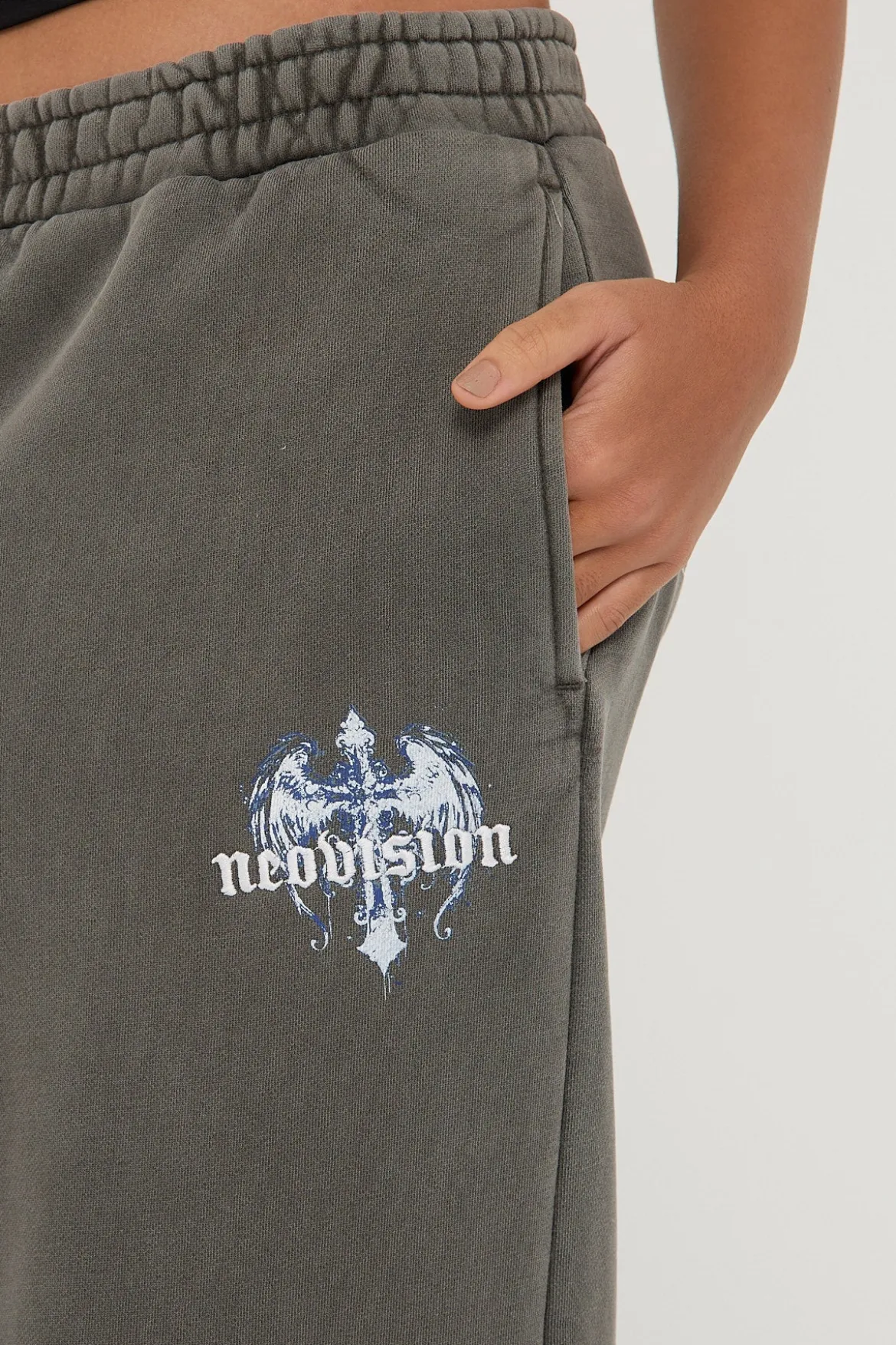 Insignia Cross Straight Leg Sweatpant Washed Grey