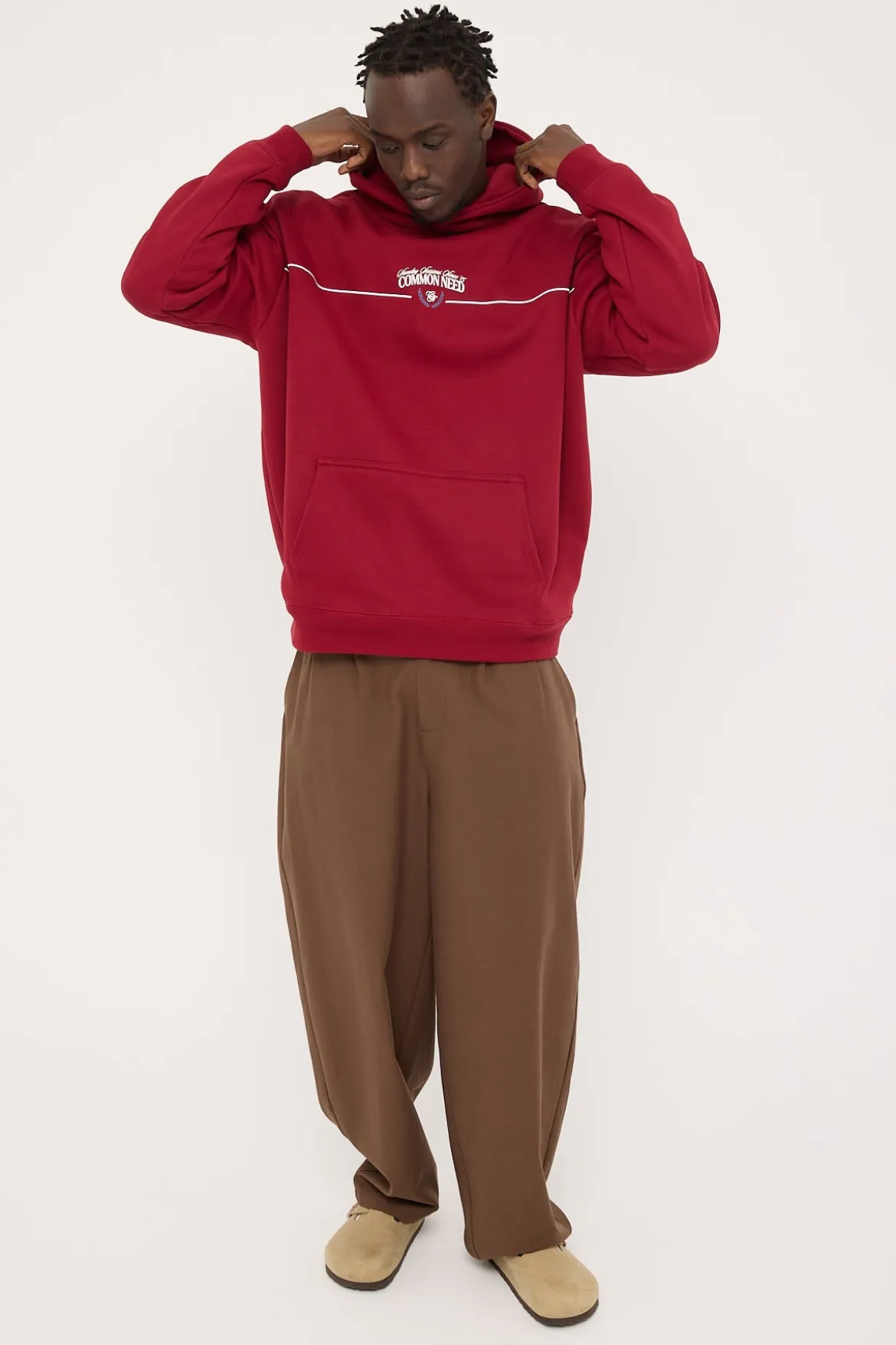 Invincible Boxy Hoodie Bordeaux