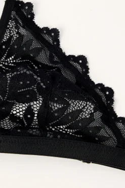 Isa Lace Bralette Black