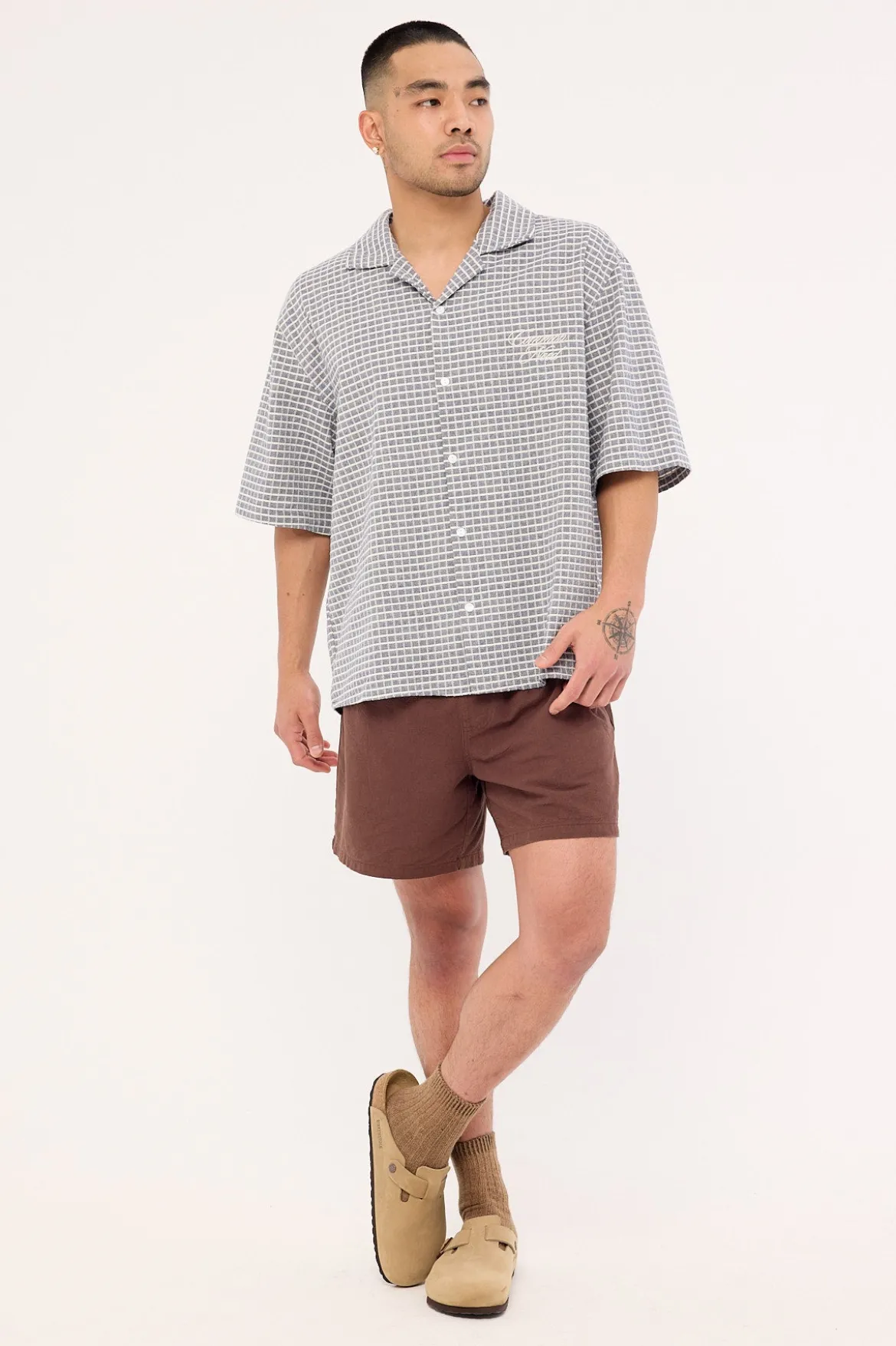 Island Linen Short Dark Brown
