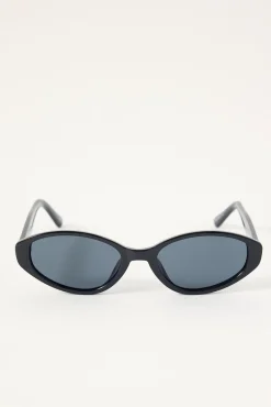 Ivy Black Black