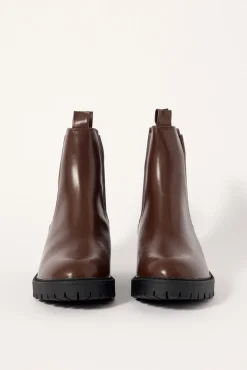 Jace Chelsea Combat Boot Chocolate Brown