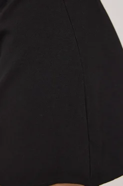 Jade Low Rise Mini Skirt Black