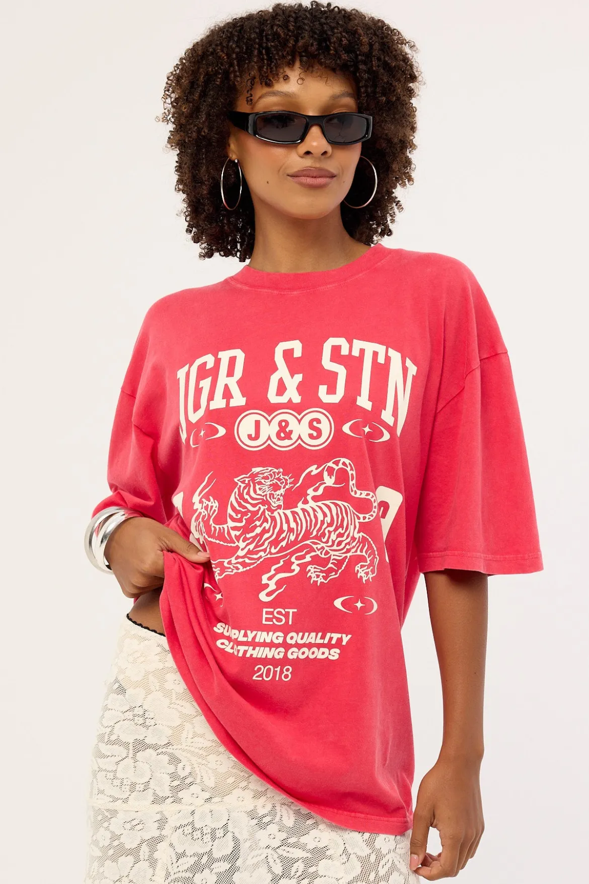 Lacey Oversized T-Shirt Washed Red