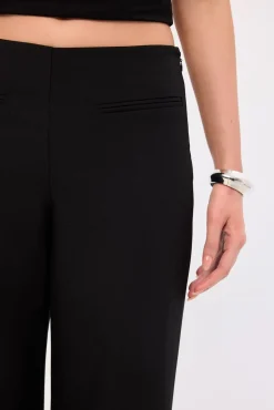Landon Mid Rise Pant Black