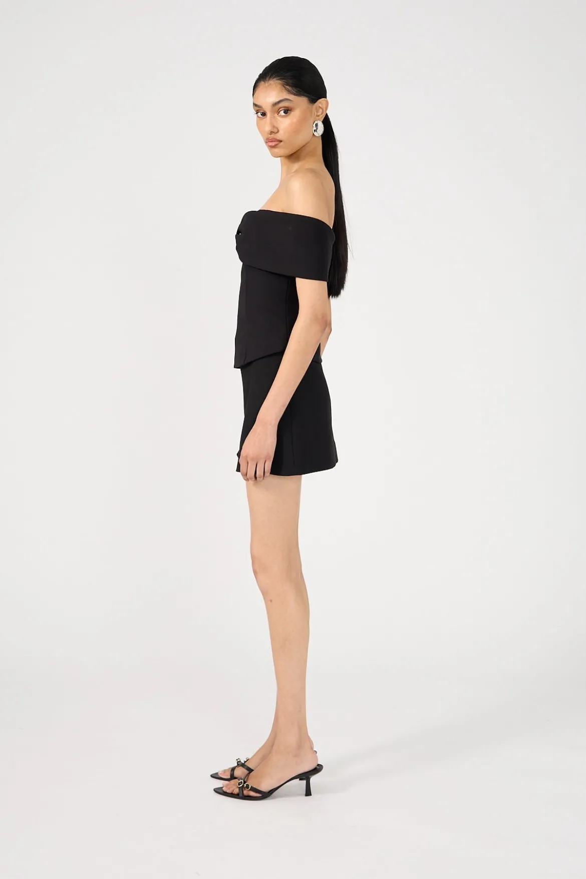 Lassie Bow Top Black