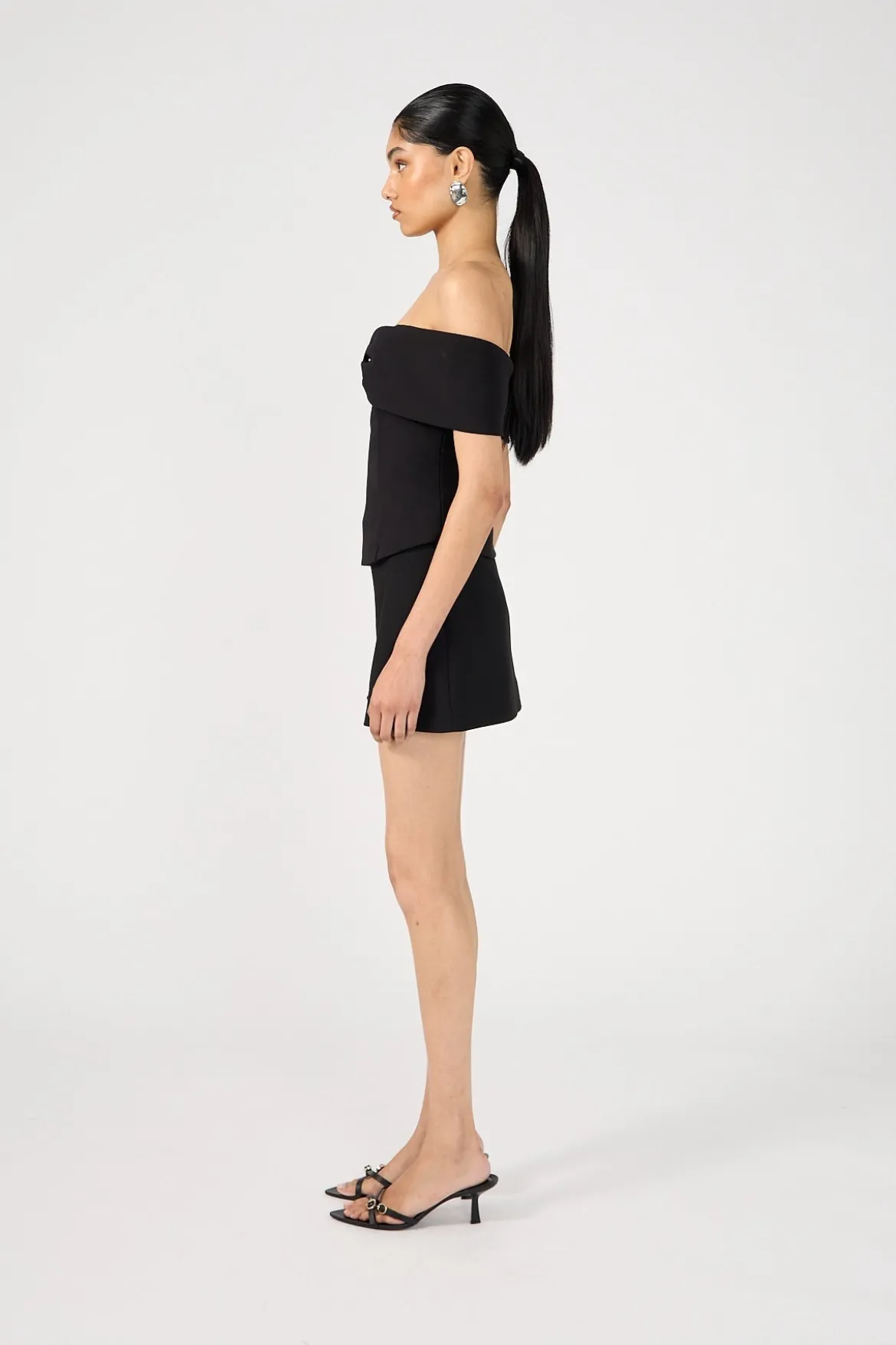 Lassie Bow Top Black